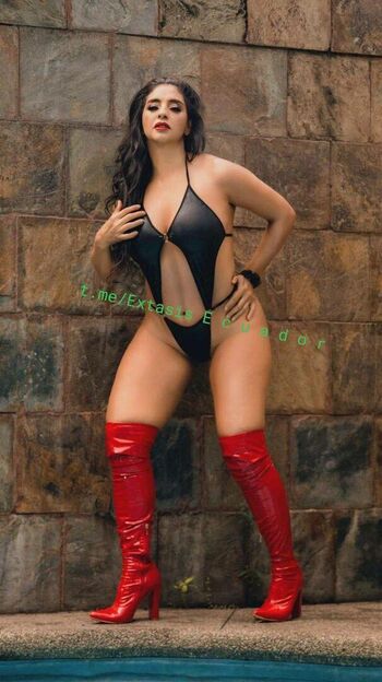 Full leaked Paola farias private onlyfans photo