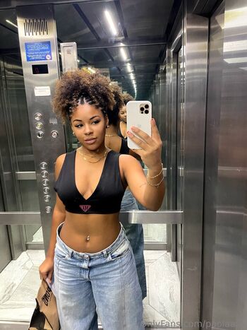 Full leaked Paolaaxo private onlyfans photo