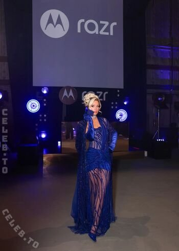 Full leaked Paris hilton private onlyfans photo
