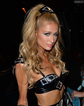 Full leaked Paris hilton page private onlyfans photo