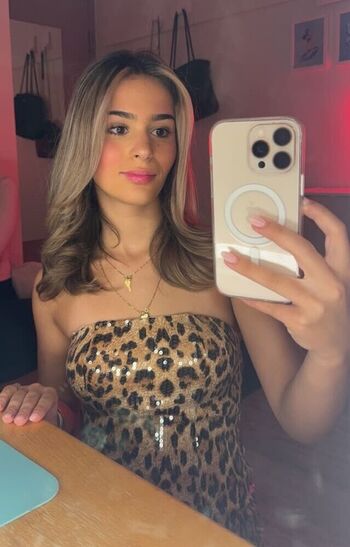 Pariya Carello