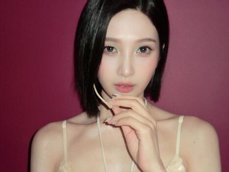 Park Soo-young