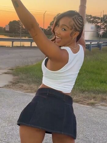 Parker McKenna Posey