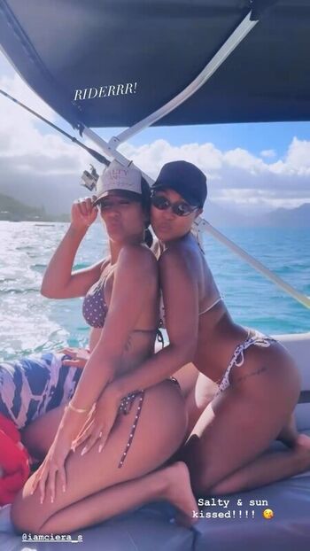 Full leaked Parker mckenna posey page private onlyfans photo