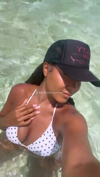 Full leaked Parker mckenna posey page private onlyfans photo