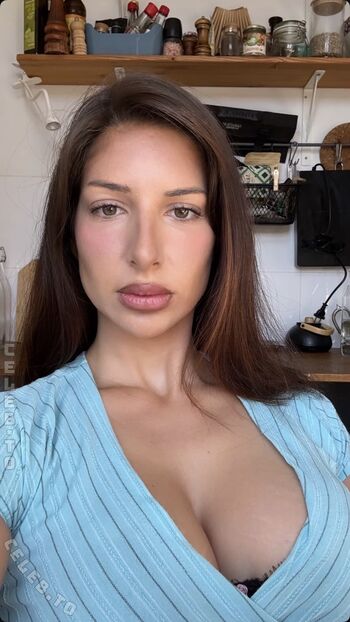 Full leaked Pati valpati private onlyfans photo