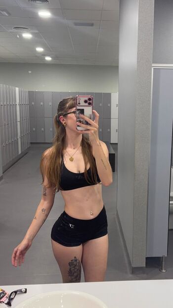 Full leaked Pau peach private onlyfans photo
