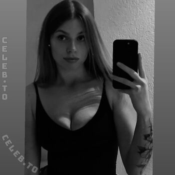 Full leaked Paula h private onlyfans photo