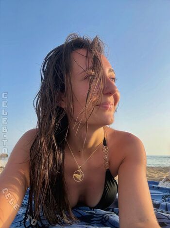 Full leaked Paula hfa private onlyfans photo