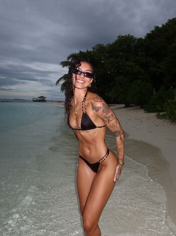 Full leaked Paula hublin private onlyfans photo