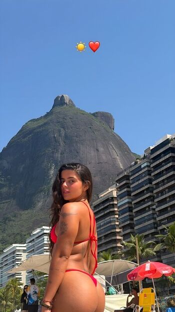 Paula Nobre