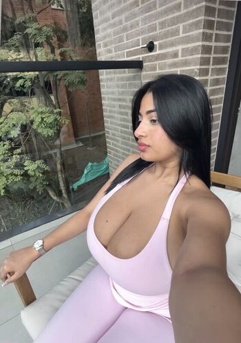 Full leaked Paulaaf private onlyfans photo