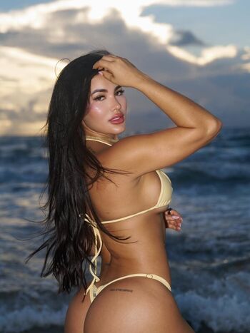 Full leaked Paulinacruz private onlyfans photo