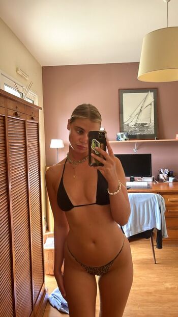 Full leaked Pause cerise private onlyfans photo