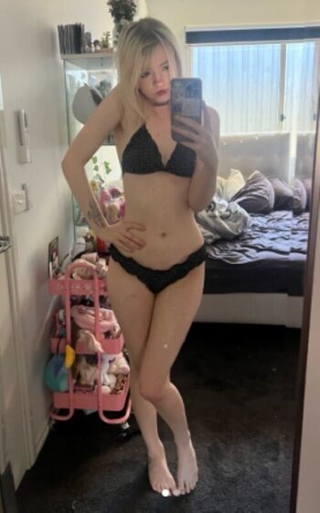 Full leaked Pawiimiina private onlyfans photo