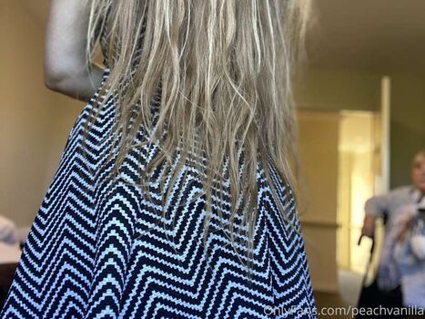 Full leaked Peach vanilla private onlyfans photo