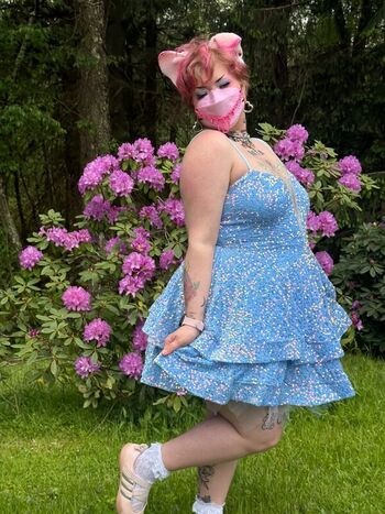 Full leaked Peachpwuppy private onlyfans photo