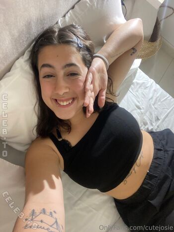 peachy.josie