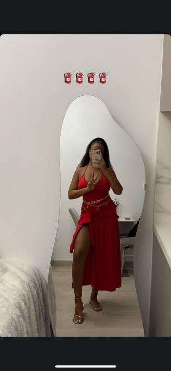 Full leaked Peachy mely private onlyfans photo