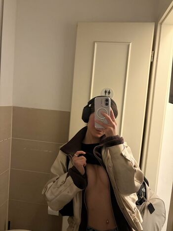 Full leaked Peachyleya page private onlyfans photo