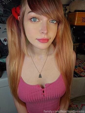 PeachyxDreams