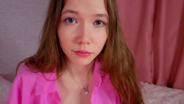 Full leaked Pearly peach private onlyfans photo