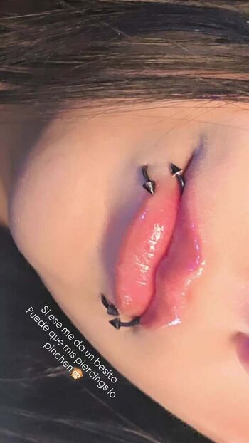 Full leaked Pekeasmr private onlyfans photo