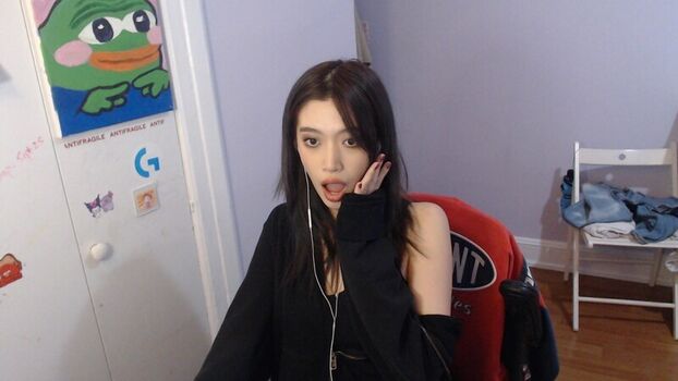 Full leaked Penpuin private onlyfans photo