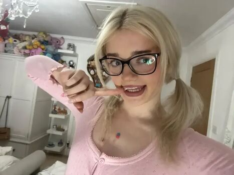 Full leaked Perfect ad  page private onlyfans photo