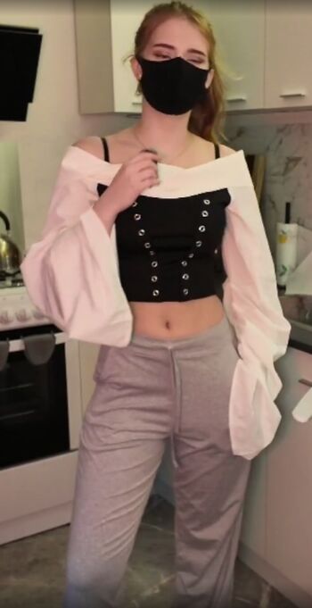 Full leaked Perlinna private onlyfans photo