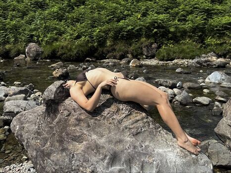 Full leaked Persian private onlyfans photo