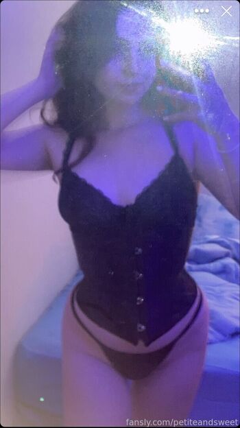 Full leaked Petiteandsweet private onlyfans photo
