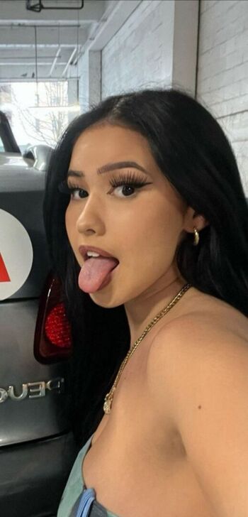 Full leaked Petitebruneone private onlyfans photo