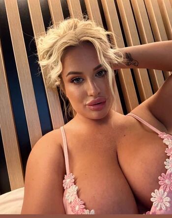 Full leaked Petratimea page private onlyfans photo