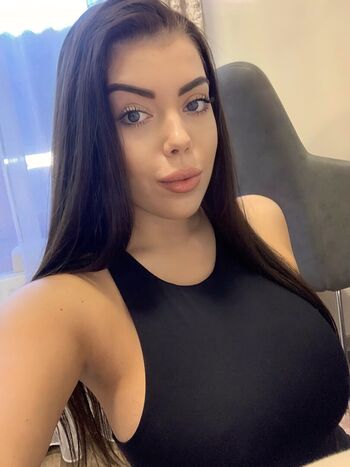 Full leaked Petratimea private onlyfans photo