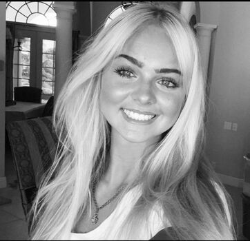Peytonblomquist