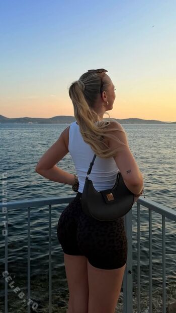 Full leaked Philippa kath private onlyfans photo