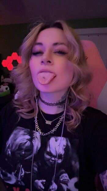 Full leaked Phinxxk private onlyfans photo