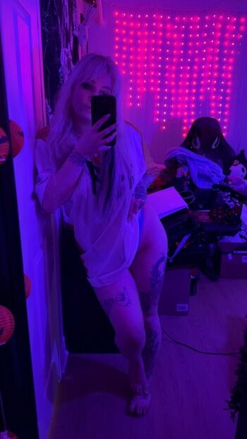 Full leaked Phinxxk private onlyfans photo