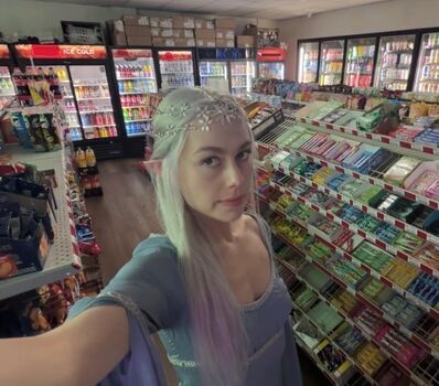 Full leaked Phoebe bridgers private onlyfans photo