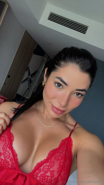 Full leaked Pietra luccas private onlyfans photo