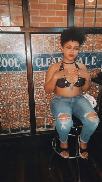 Full leaked Pikachulita private onlyfans photo