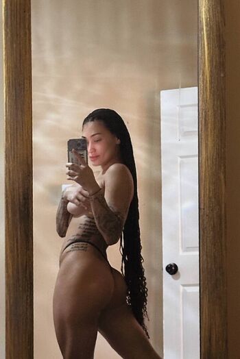 Full leaked Pingvidii private onlyfans photo