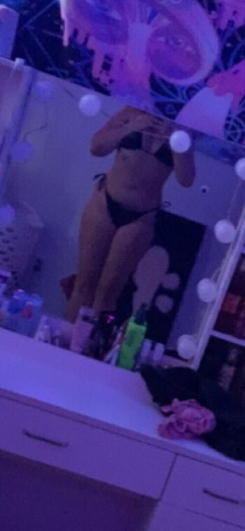 Full leaked Pinkblushedbaddie private onlyfans photo