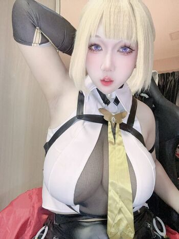 Full leaked Pinkkybutter private onlyfans photo