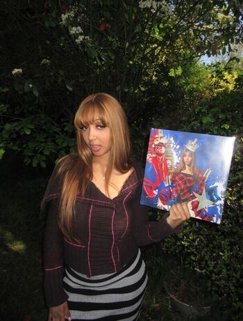 Full leaked Pinkpantheress page private onlyfans photo