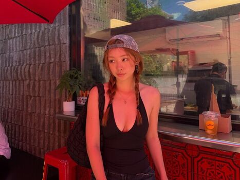 Full leaked Pipluptiny private onlyfans photo