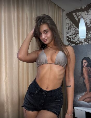 Full leaked Piquingogalala private onlyfans photo