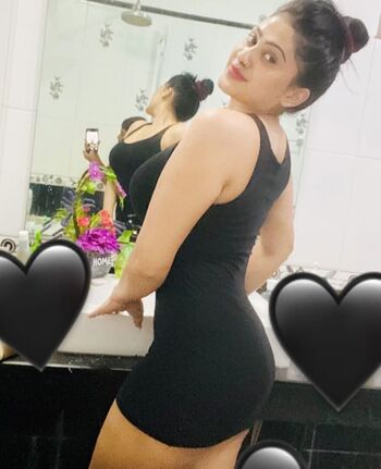 Full leaked Piumi private onlyfans photo
