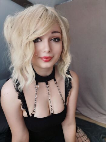 Full leaked Pixiecat page private onlyfans photo
